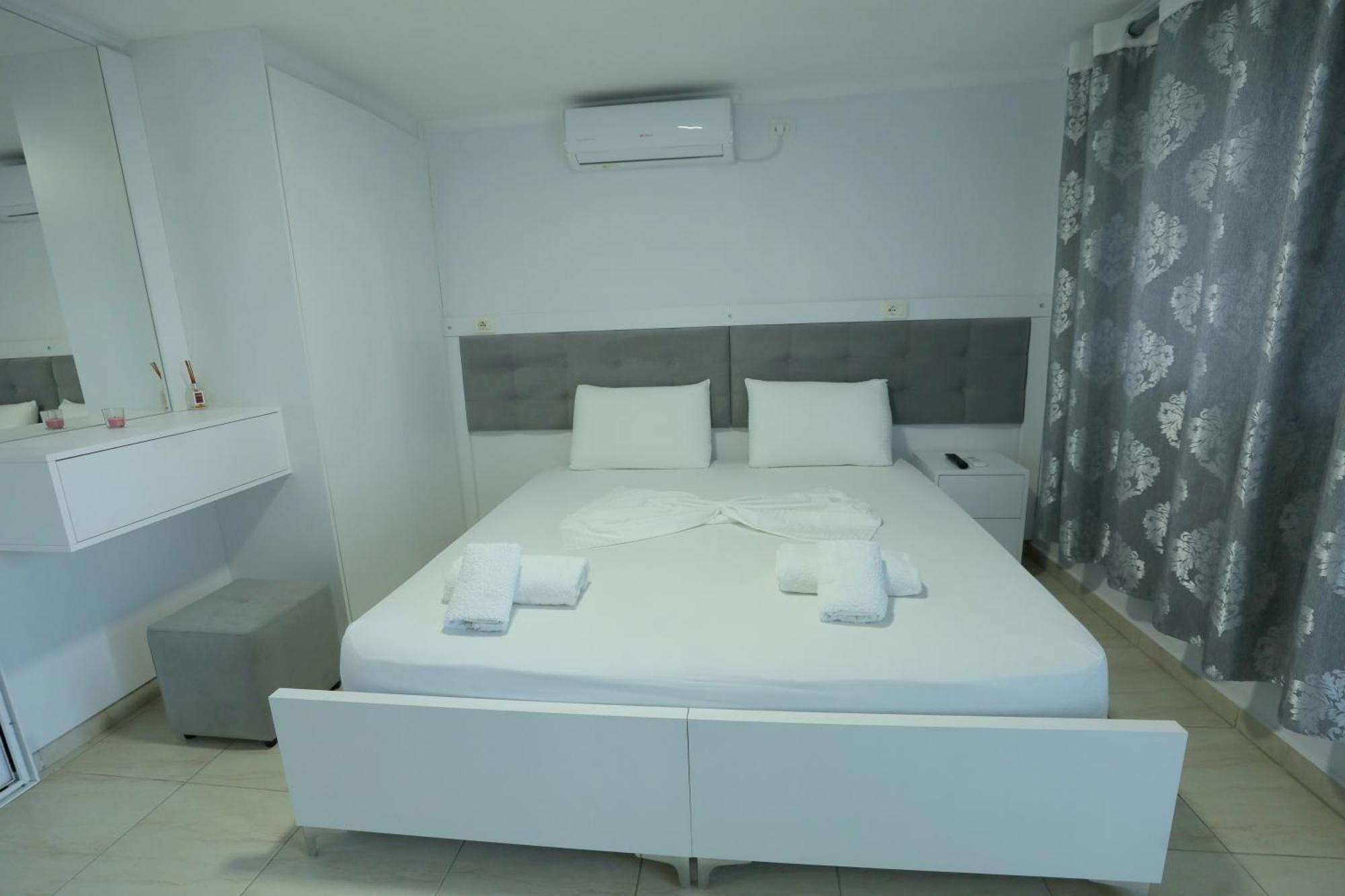 Villa Kevin'S Saranda Dış mekan fotoğraf