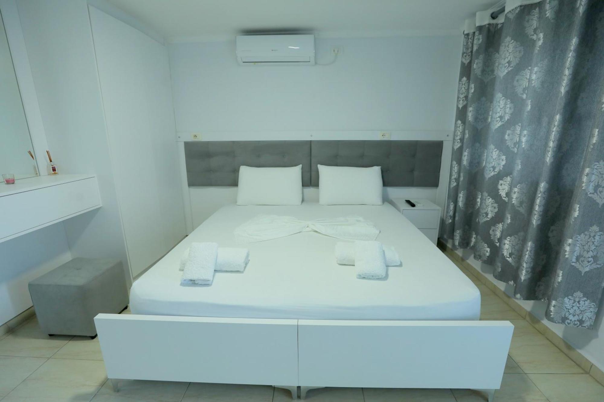 Villa Kevin'S Saranda Dış mekan fotoğraf