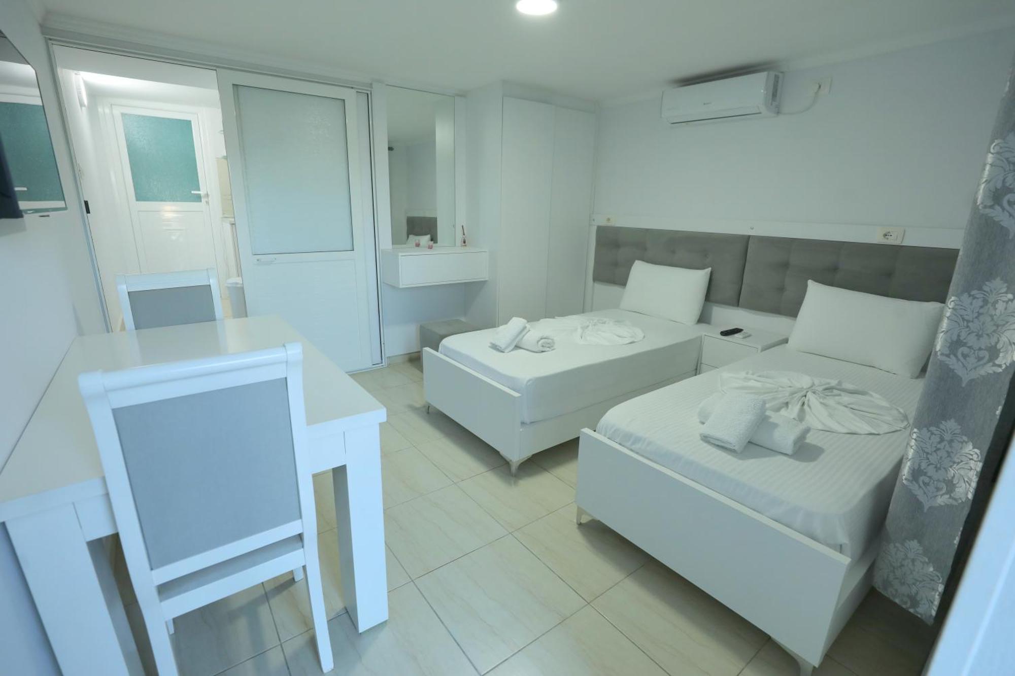 Villa Kevin'S Saranda Dış mekan fotoğraf