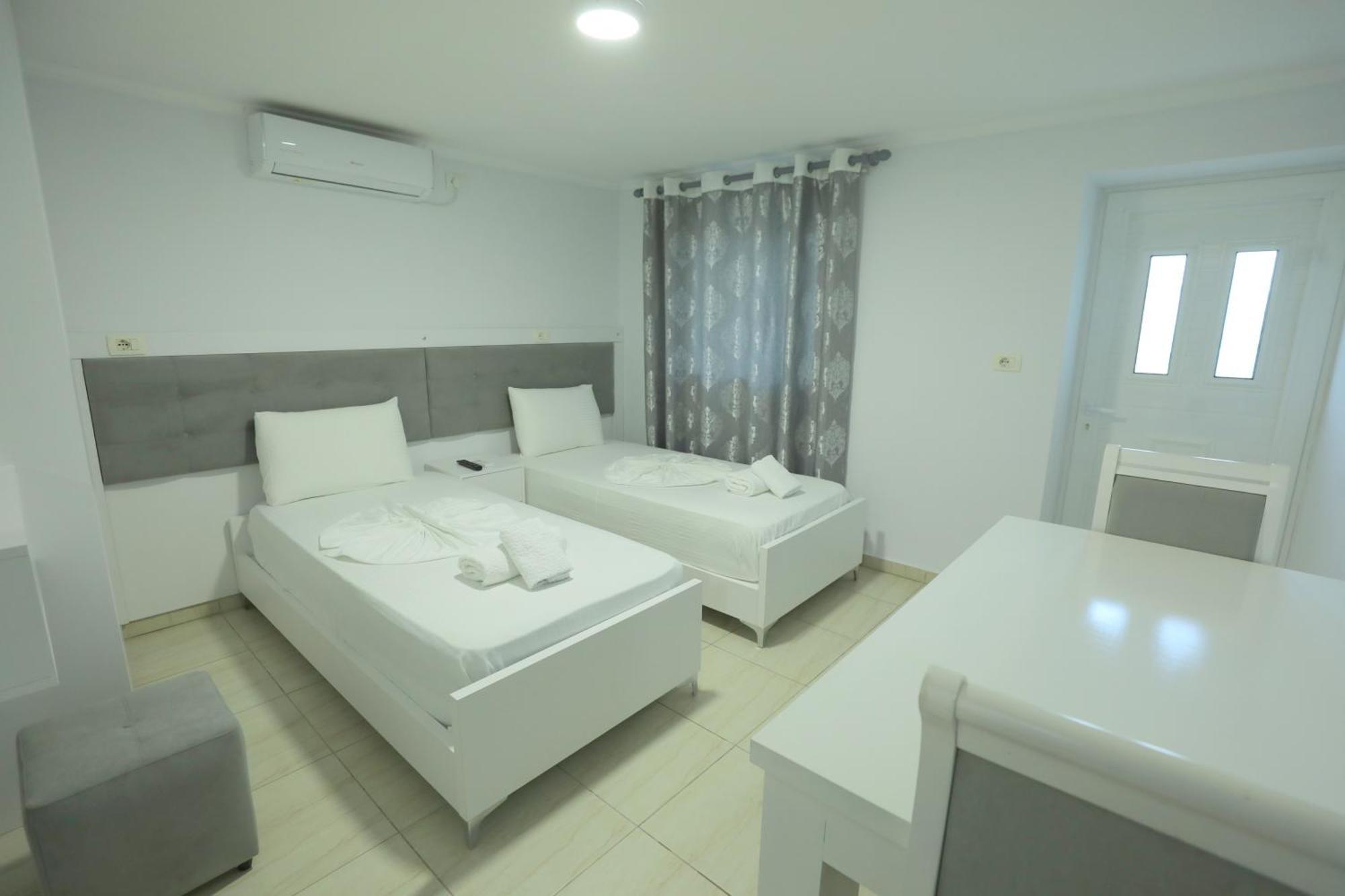 Villa Kevin'S Saranda Dış mekan fotoğraf